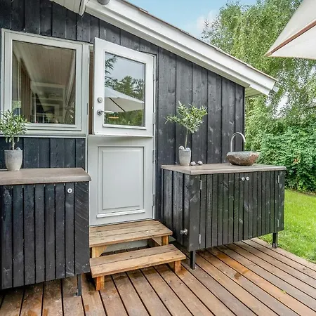 Four-bedroom In Ferienhaus Stege