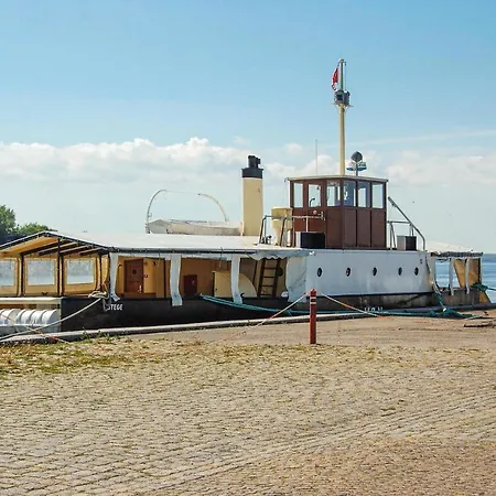 Ferienhaus Four-bedroom In