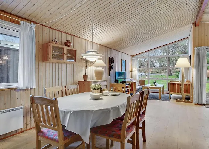 Four-bedroom In * Stege