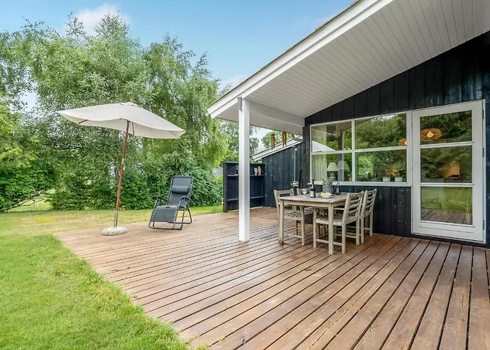 Σπίτι διακοπών Four-bedroom In Stege